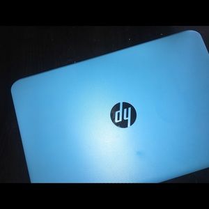 blue hp windows computer in great condition